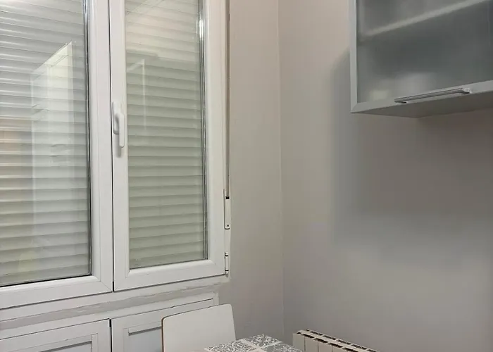 Centrico Y Moderno En ビルバオ