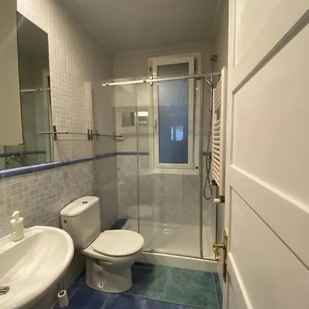 Centrico Y Moderno En Apartamento