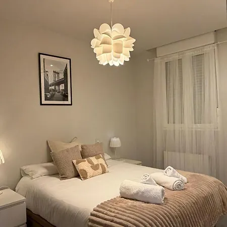 Centrico Y Moderno En Більбао